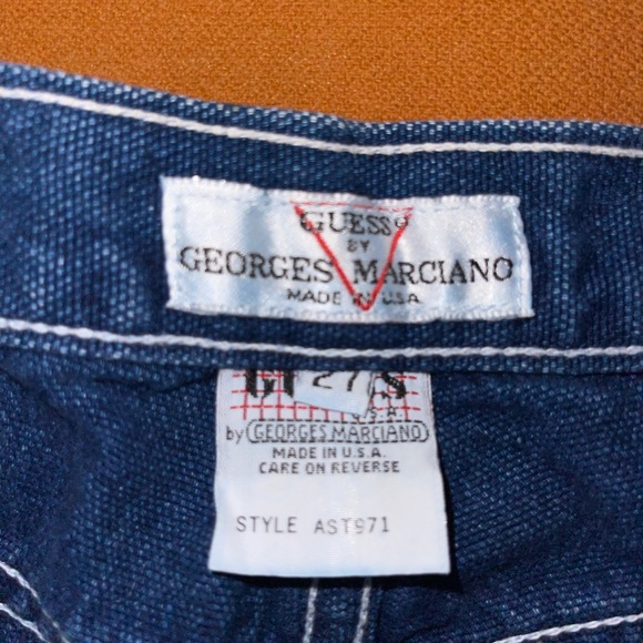 Shorts - Picture 2 of 3